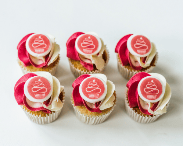 Cupcake med logo