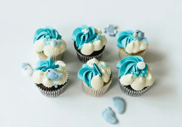 baby cupcake blue 2